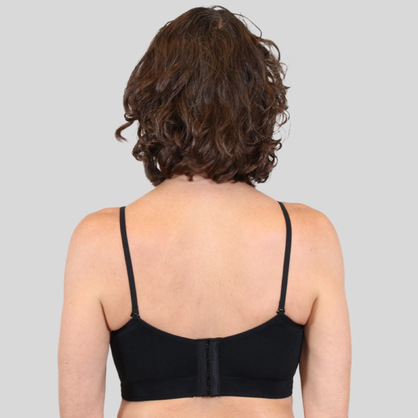 Seamless and soft Comfy Bra with adjustable straps