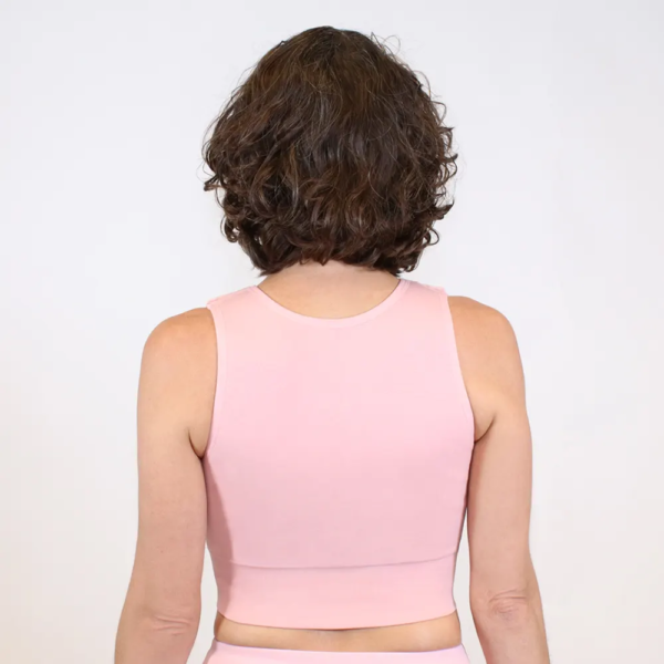 Front-zip recovery bra with adjustable straps and wide band.